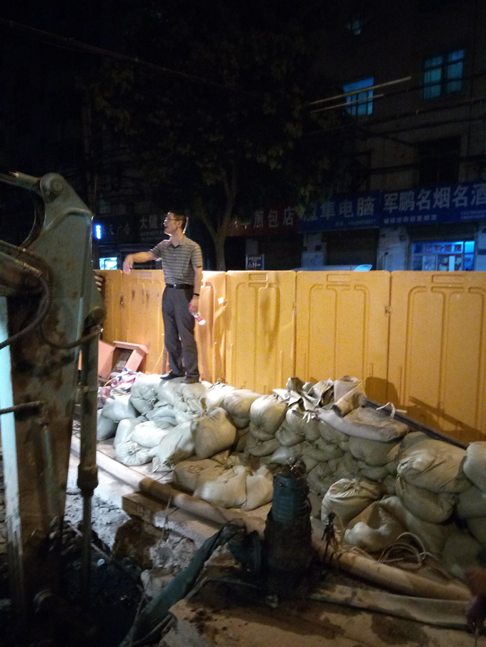 夙夜為公，一路暢通安徽交航總經(jīng)理方申柱帶領(lǐng)項(xiàng)目班子攻克項(xiàng)目難點(diǎn)紀(jì)實(shí)